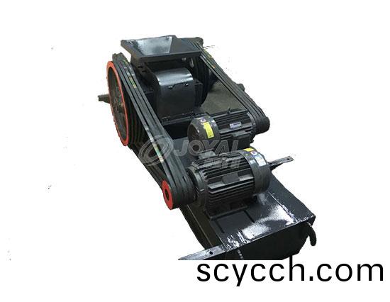 雙(shuang)輥破(po)碎(sui)機